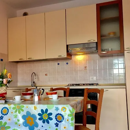 Apartman Cozy With Balcony-beahost